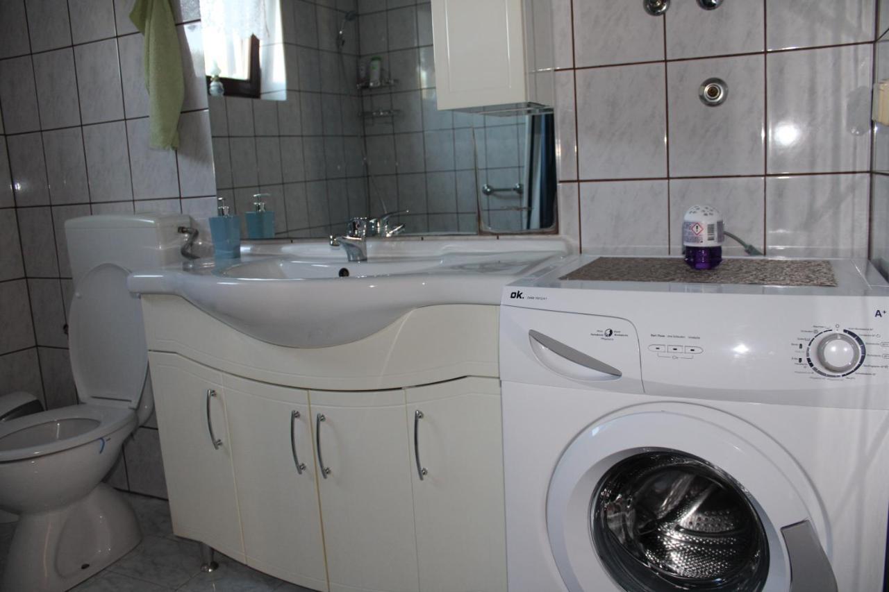 Studio Apartment Ivona & Tin 슬루니 외부 사진